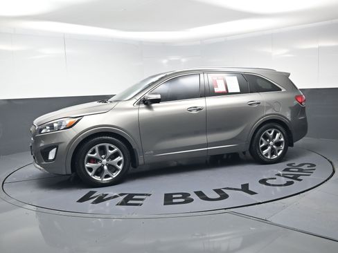 Used 2016 Kia Sorento SX image 6