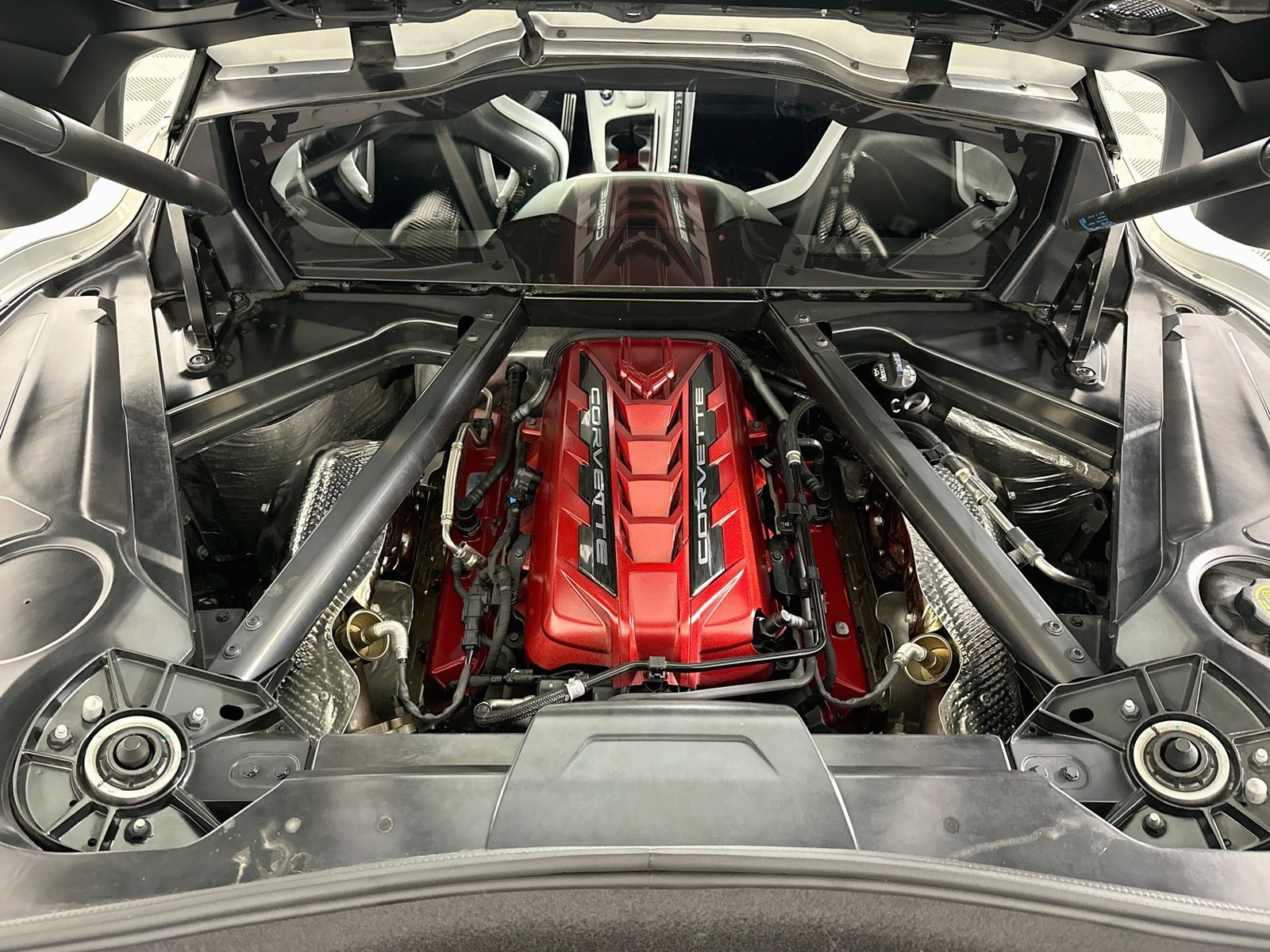 Used 2021 Chevrolet Corvette Stingray Preferred Cpe w/ Battery Protection Package RWD image 29