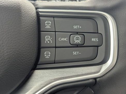 New 2026 Jeep Grand Wagoneer Limited AWD/4WD image 12
