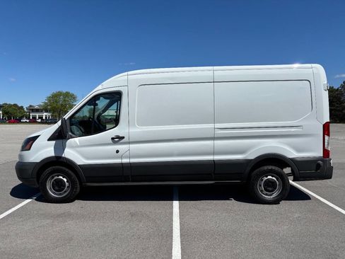 Used 2018 Ford Transit 250 148 Medium Roof RWD image 1