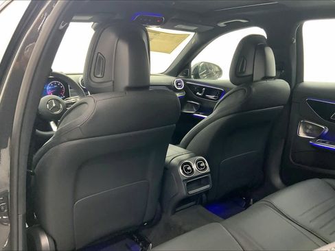 New 2026 Mercedes-Benz C 300 Sedan image 18