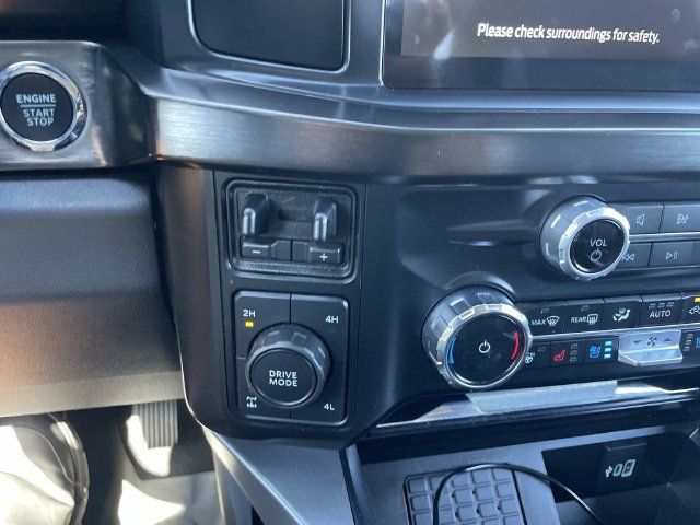 Used 2023 Ford F250 Lariat w/ Sport Appearance Package AWD/4WD image 31