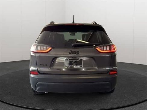 Used 2021 Jeep Cherokee Latitude Plus image 6