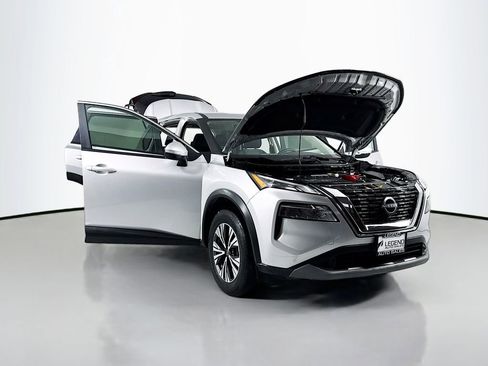 Used 2022 Nissan Rogue SV image 22