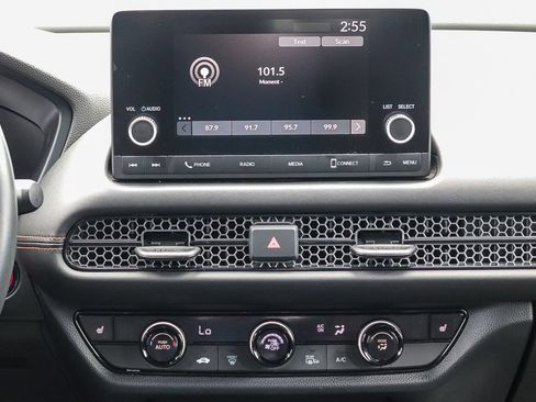 Used 2024 Honda HR-V Sport image 14