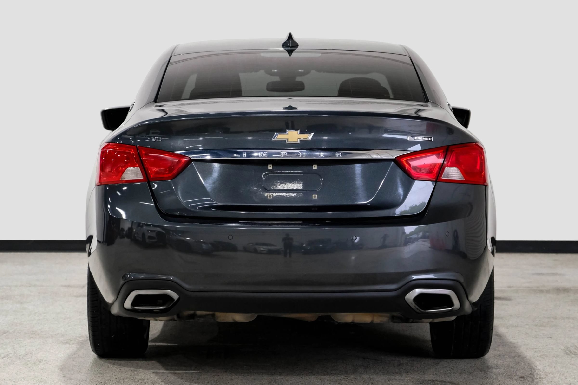 Used 2019 Chevrolet Impala Premier FWD image 7