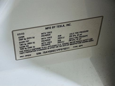 Used 2023 Tesla Model Y Long Range image 12