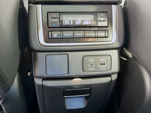 Used 2023 Subaru Ascent Onyx Edition Limited AWD/4WD image 27