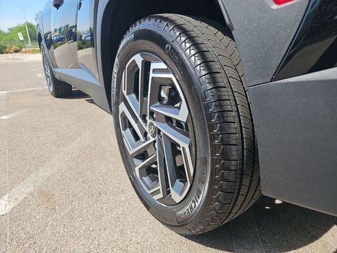Used 2025 Hyundai Tucson Limited AWD/4WD image 45
