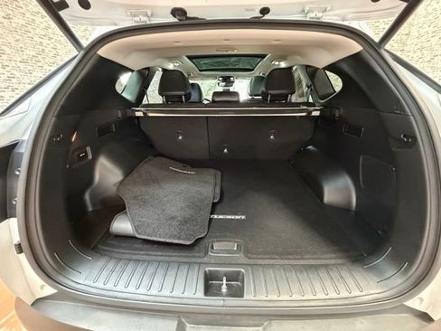Certified 2024 Hyundai Tucson Limited AWD/4WD image 12