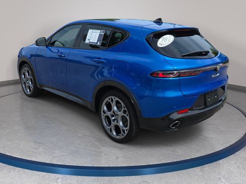 Used 2024 Alfa Romeo Tonale Veloce AWD/4WD image 8