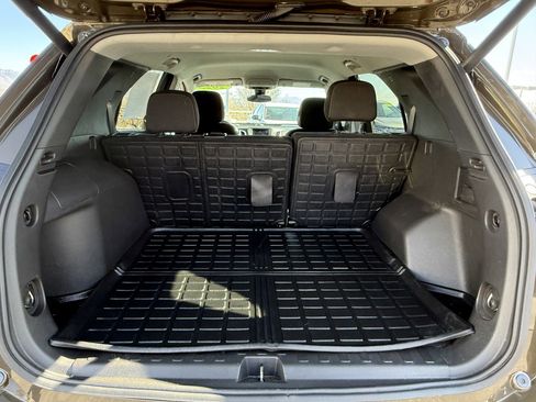 Used 2023 Chevrolet Equinox LT image 26