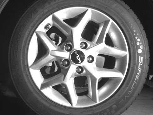 Used 2025 Kia Soul LX w/ LX Technology Package image 12