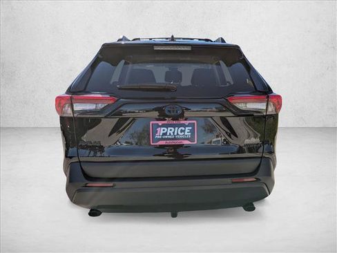 Used 2024 Toyota RAV4 AWD Hybrid image 7