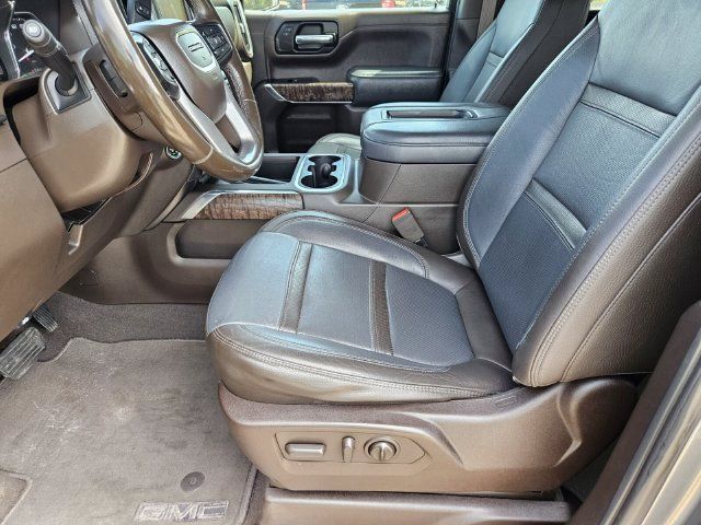 Used 2019 GMC Sierra 1500 Denali w/ Denali Ultimate Package AWD/4WD image 19