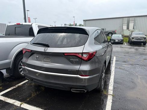 Used 2023 Acura MDX SH-AWD w/ Technology Package image 4
