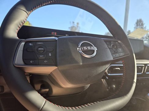 New 2026 Nissan Sentra SR w/ Floor Mat Package FWD image 14