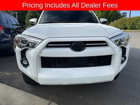 Used 2022 Toyota 4Runner Trail Special Edition AWD/4WD image 12