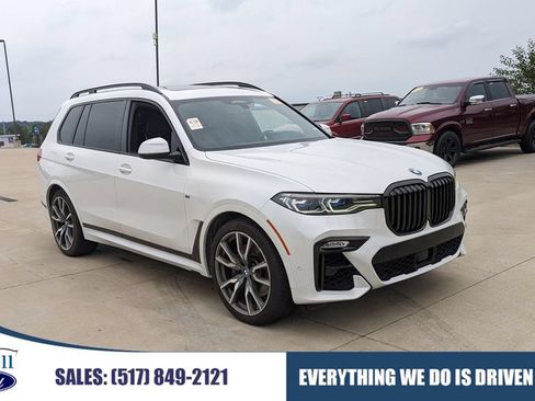 Used 2020 BMW X7 M50i AWD/4WD image 1