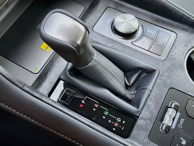 New 2026 Lexus IS 350 F Sport w/ Technology Package RWD image 28