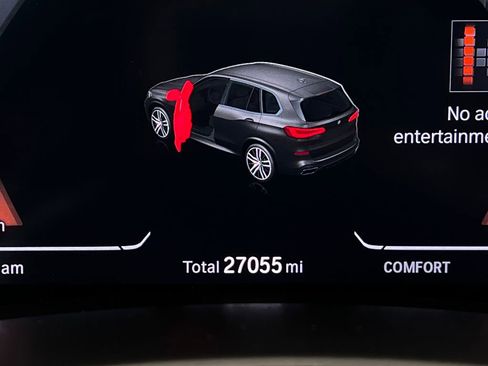 Certified 2023 BMW X5 xDrive40i w/ M Sport Package image 18