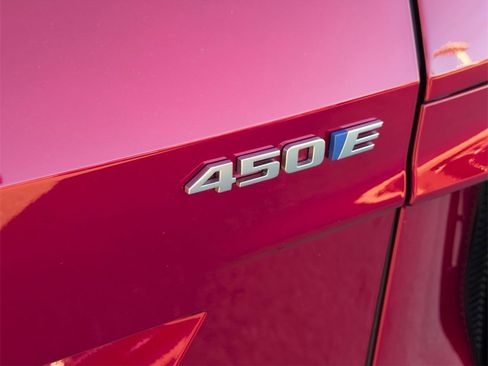 Certified 2024 Cadillac Lyriq Tech w/ Driver Assist Package image 26