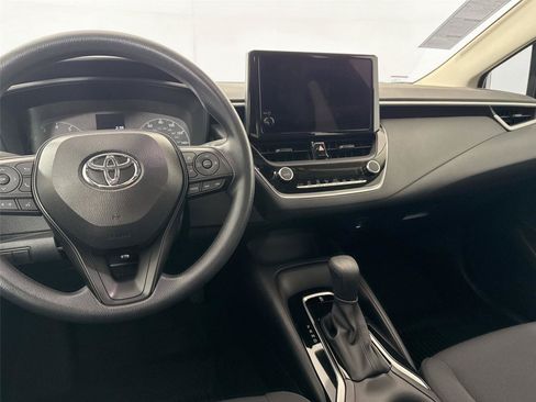 Certified 2025 Toyota Corolla LE FWD image 29