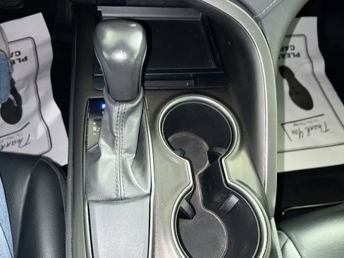 Used 2021 Toyota Camry SE image 21