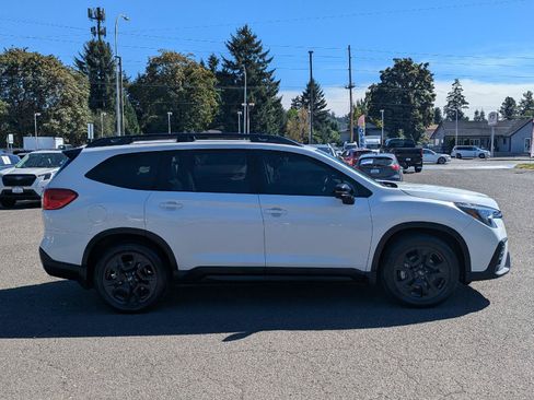 Used 2023 Subaru Ascent Onyx Edition Limited AWD/4WD image 6