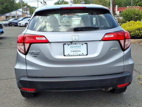 Certified 2017 Honda HR-V LX image 5