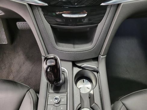 Certified 2025 Cadillac XT6 Premium Luxury image 16