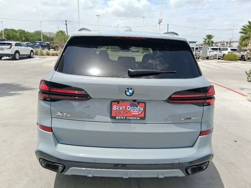 New 2026 BMW X5 sDrive40i w/ M Sport Package RWD image 5