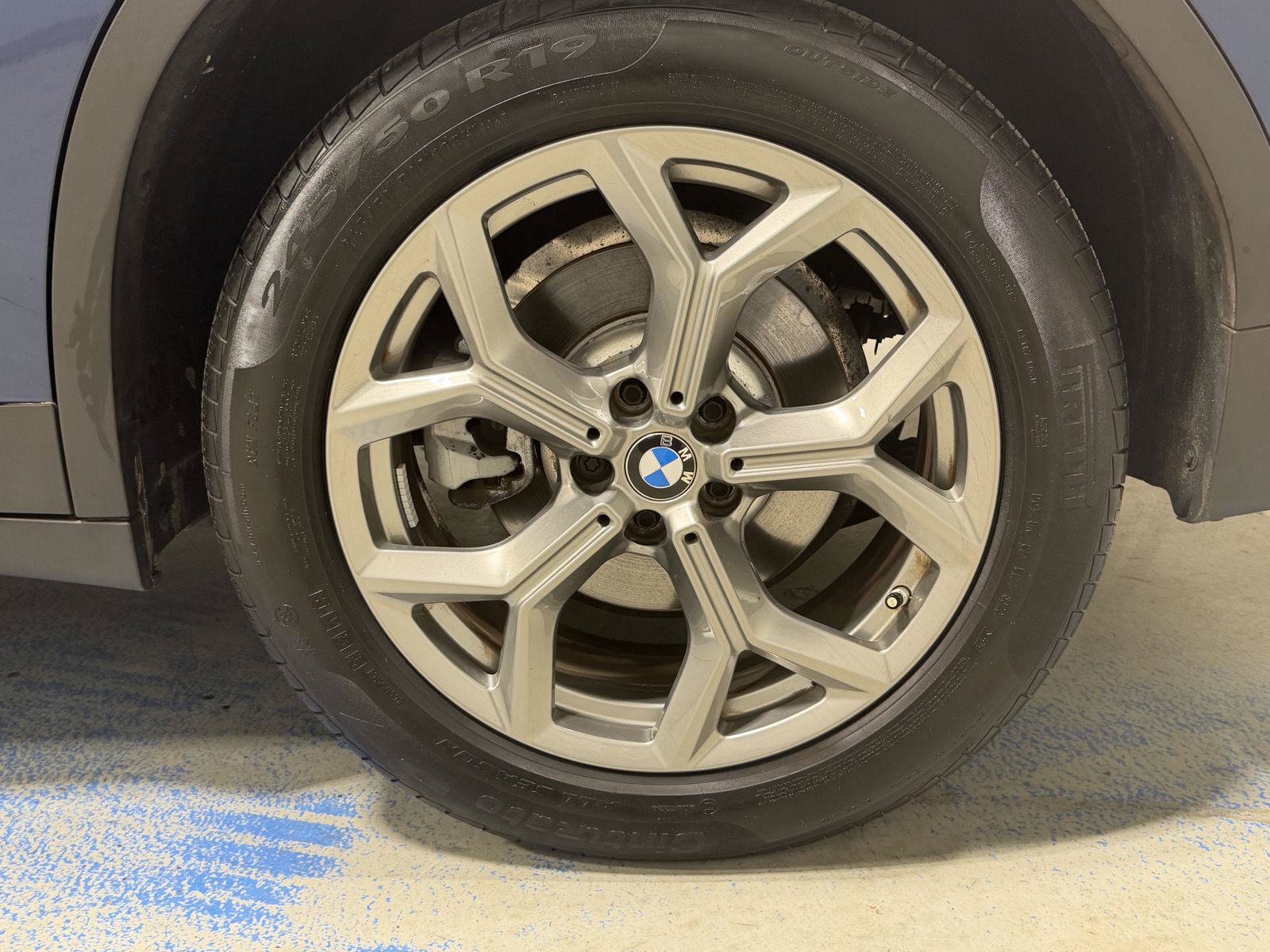 Used 2024 BMW X3 xDrive30i w/ Premium Package AWD/4WD image 32