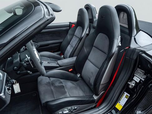 Used 2015 Porsche Boxster GTS image 8