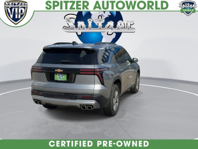 Used 2025 Chevrolet Traverse LT w/ Driver Confidence Package FWD image 14
