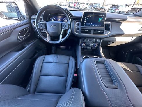 Used 2022 Chevrolet Tahoe RST w/ Luxury Package image 2