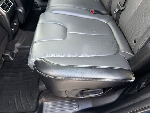 Certified 2023 Hyundai Santa Fe SEL w/ Premium Package image 18