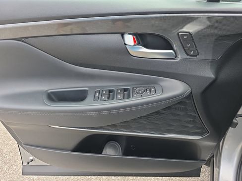 Used 2021 Hyundai Santa Fe Limited AWD/4WD image 18