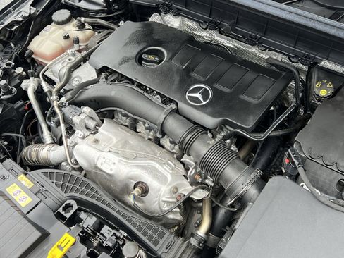 Certified 2022 Mercedes-Benz GLB 250 GLB 250 image 27