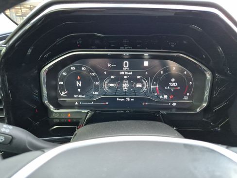 Used 2023 GMC Sierra 1500 Elevation w/ X31 Off-Road Package AWD/4WD image 25