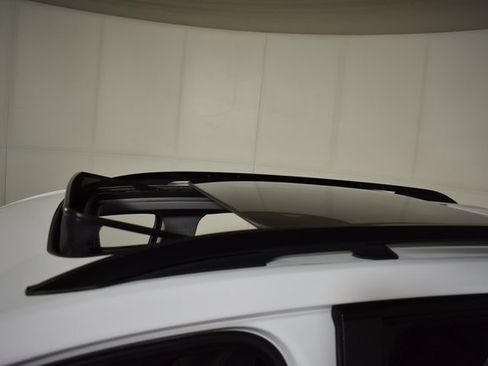 Used 2022 GMC Terrain SLE w/ Driver Convenience Package image 44