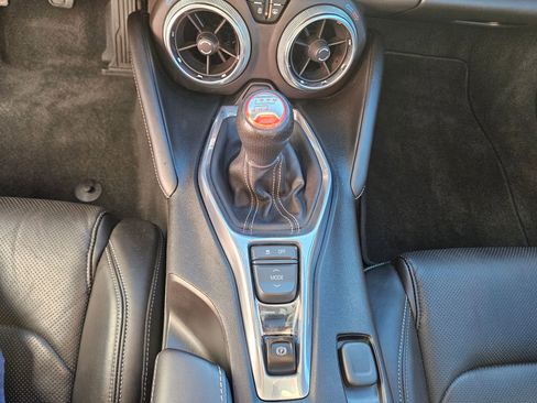 Used 2017 Chevrolet Camaro SS image 13