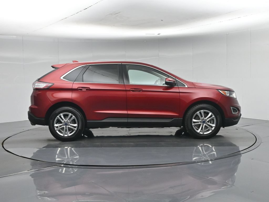 Used 2017 Ford Edge SEL w/ Equipment Group 201A AWD/4WD image 30