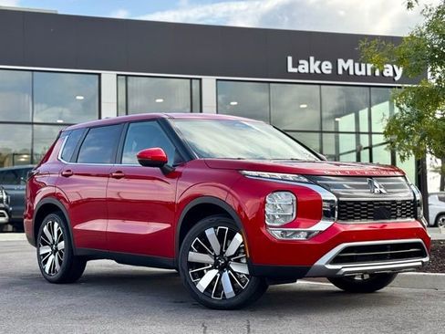 New 2025 Mitsubishi Outlander SE FWD image 1
