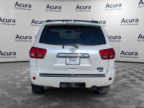 Used 2015 Toyota Sequoia Platinum image 6