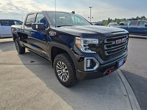 Used 2021 GMC Sierra 1500 AT4 w/ Off-Road Performance Package image 8