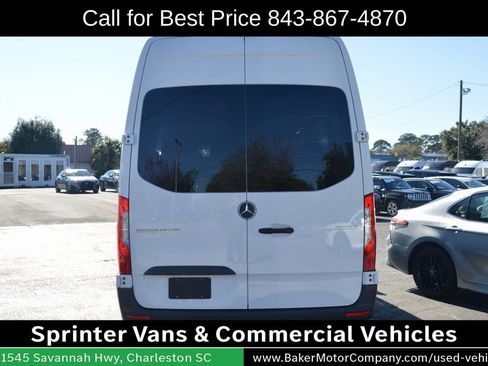 Used 2025 Mercedes-Benz Sprinter 2500 image 11