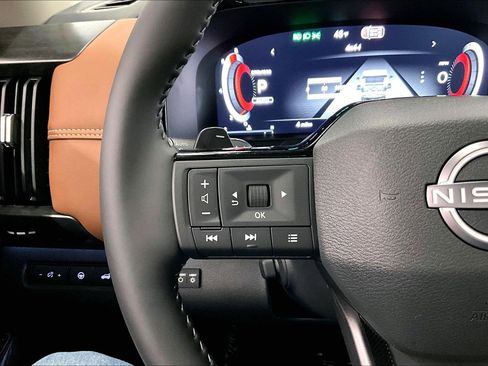 New 2026 Nissan Pathfinder Platinum AWD/4WD image 47
