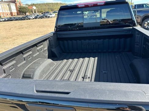 New 2026 GMC Sierra 2500 Denali w/ Denali Reserve Package AWD/4WD image 7