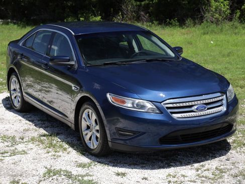 Used 2012 Ford Taurus SEL FWD image 15